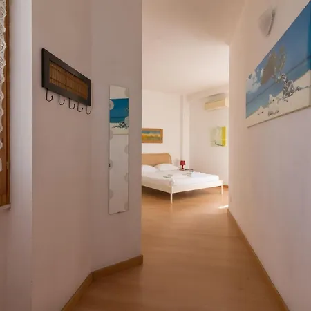 Apartament Studios10 *
