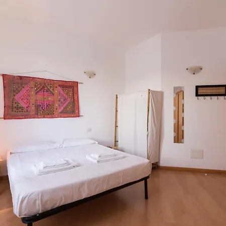 Apartament Studios10 *